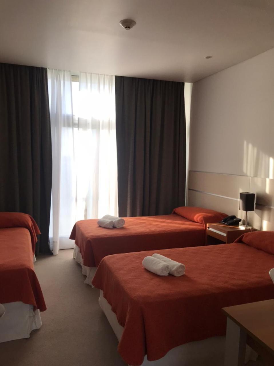Unl-ate Hotel